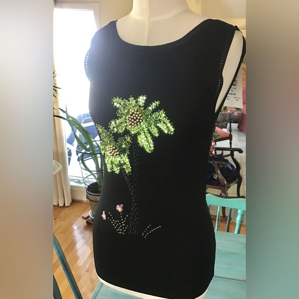 New Lucia Burns top size S